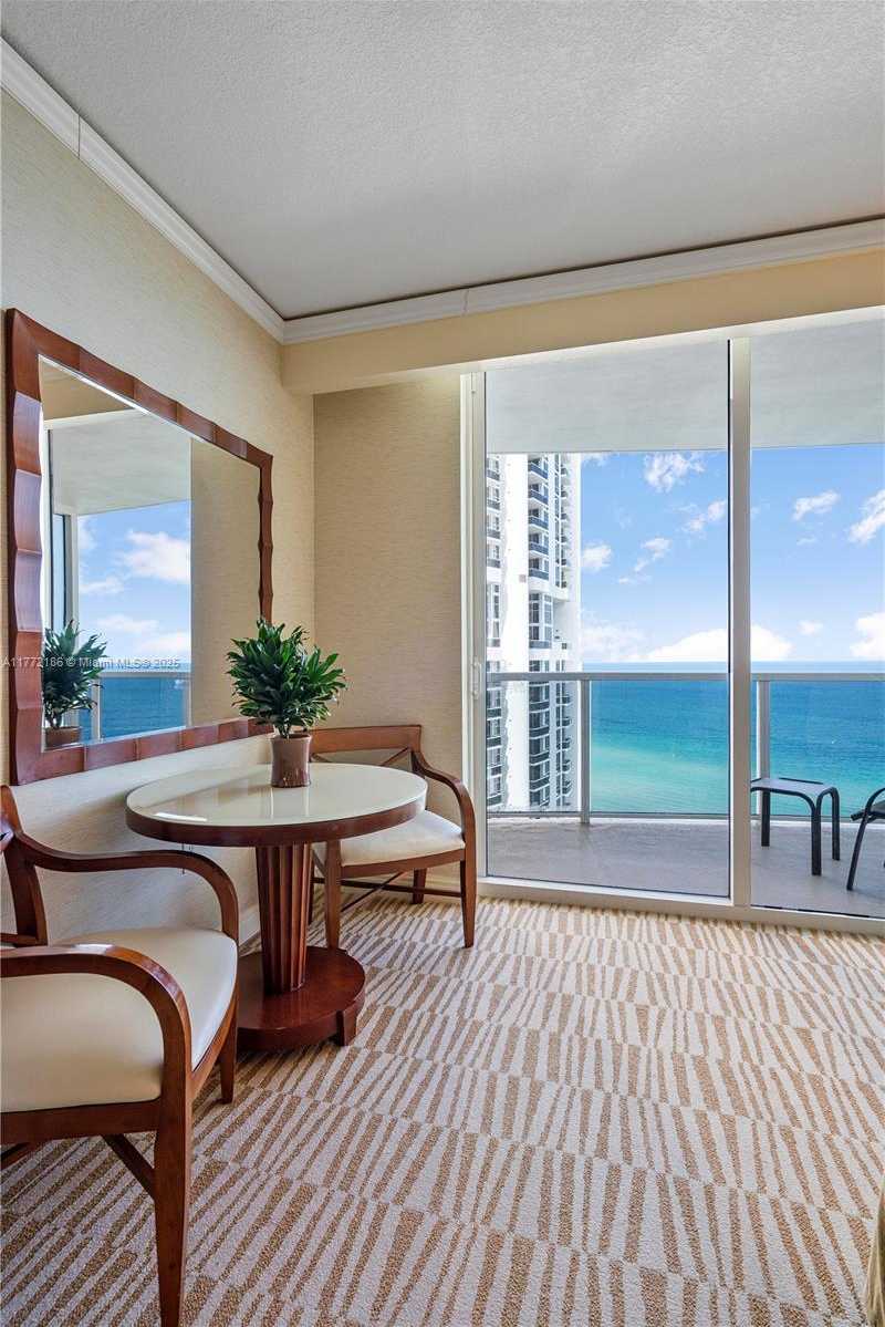 Small Image of 18001 COLLINS AVE #1706, Sunny Isles Beach Number 9
