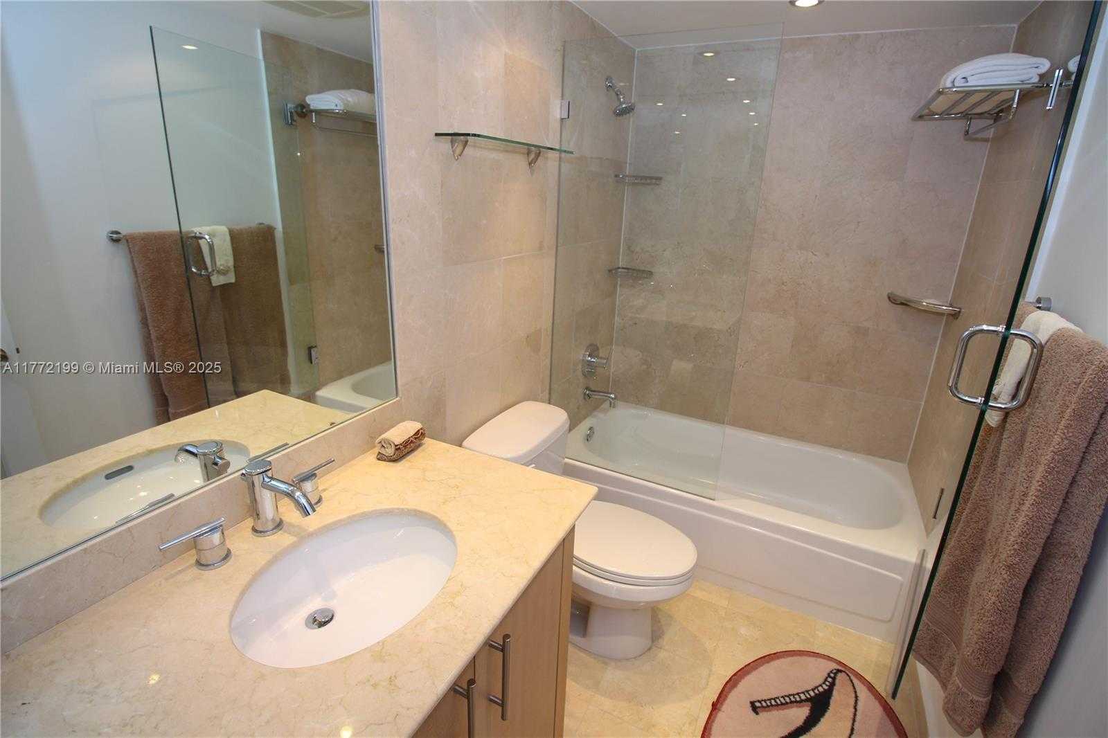 Small Image of 10275 COLLINS AVE #833, Bal Harbour Number 31