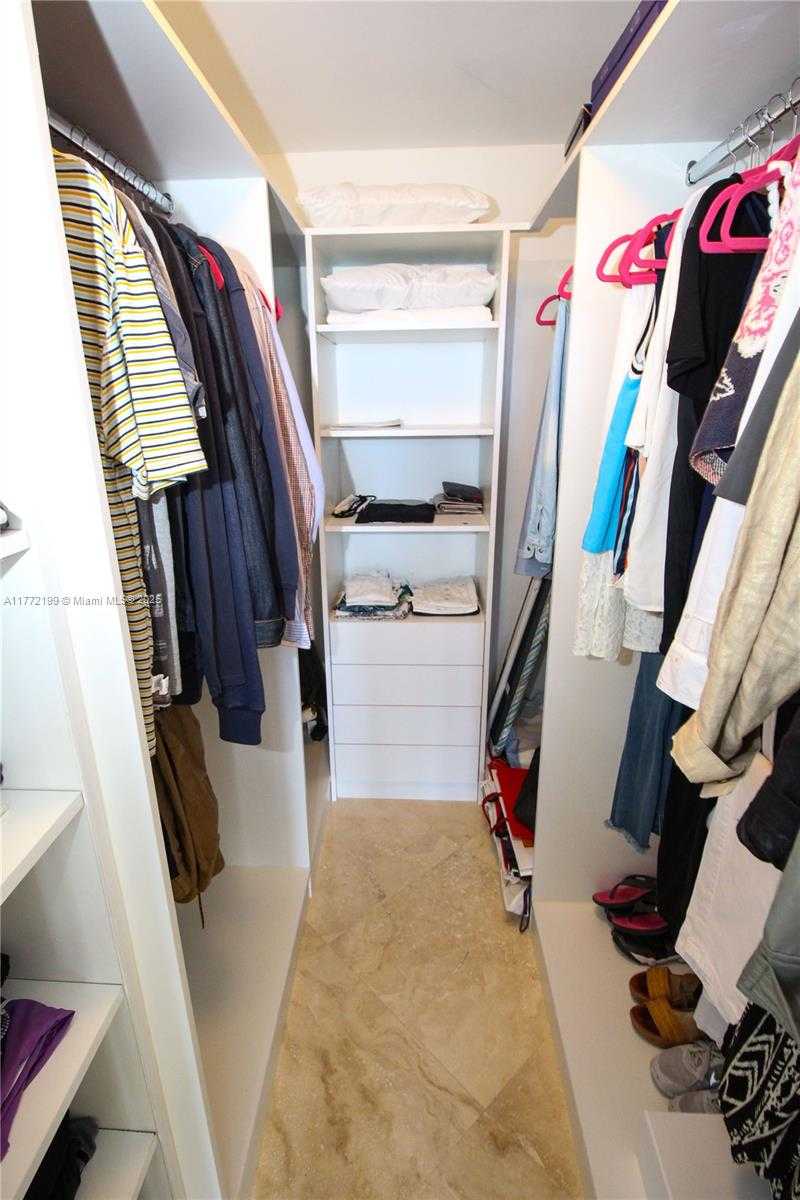 Small Image of 10275 COLLINS AVE #833, Bal Harbour Number 34