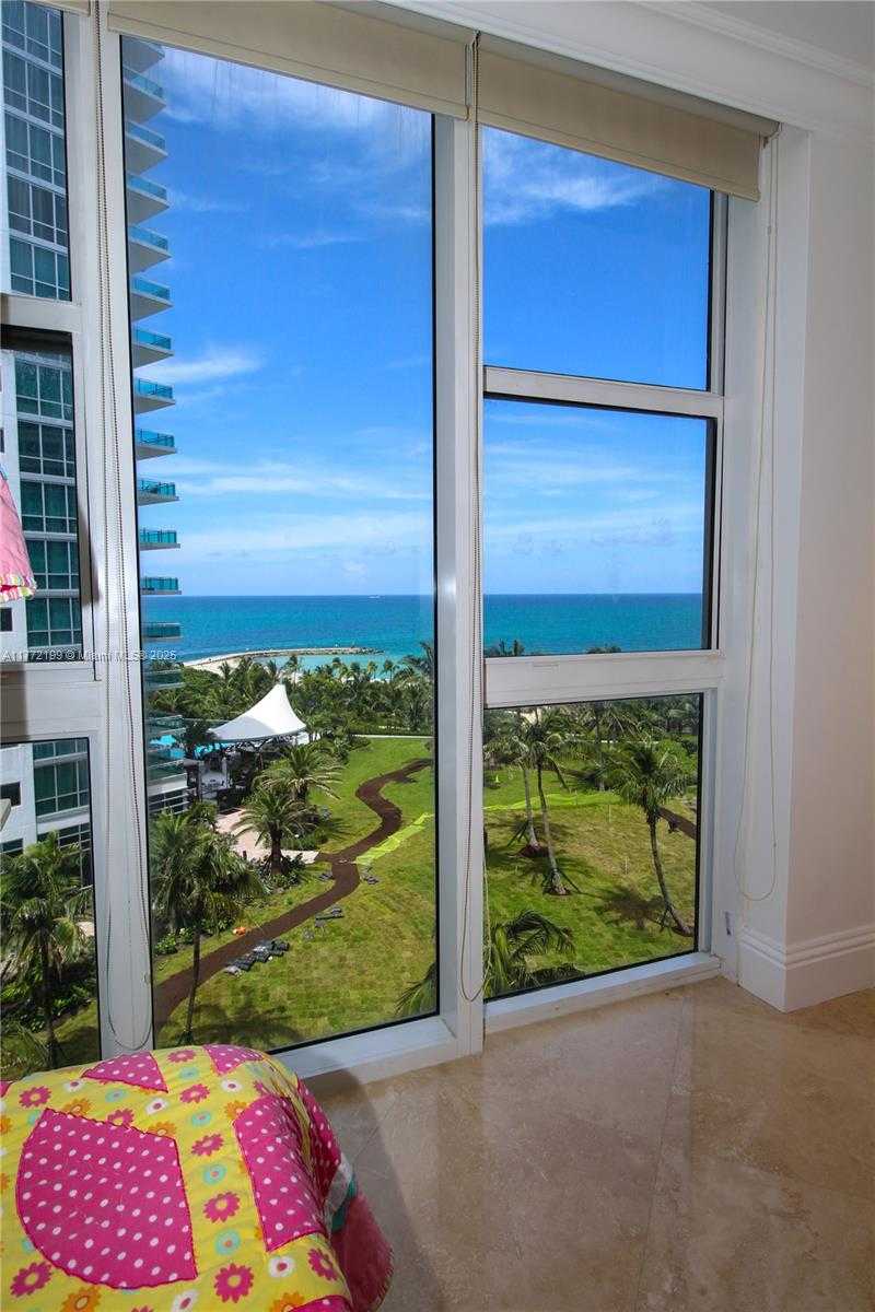 Small Image of 10275 COLLINS AVE #833, Bal Harbour Number 38