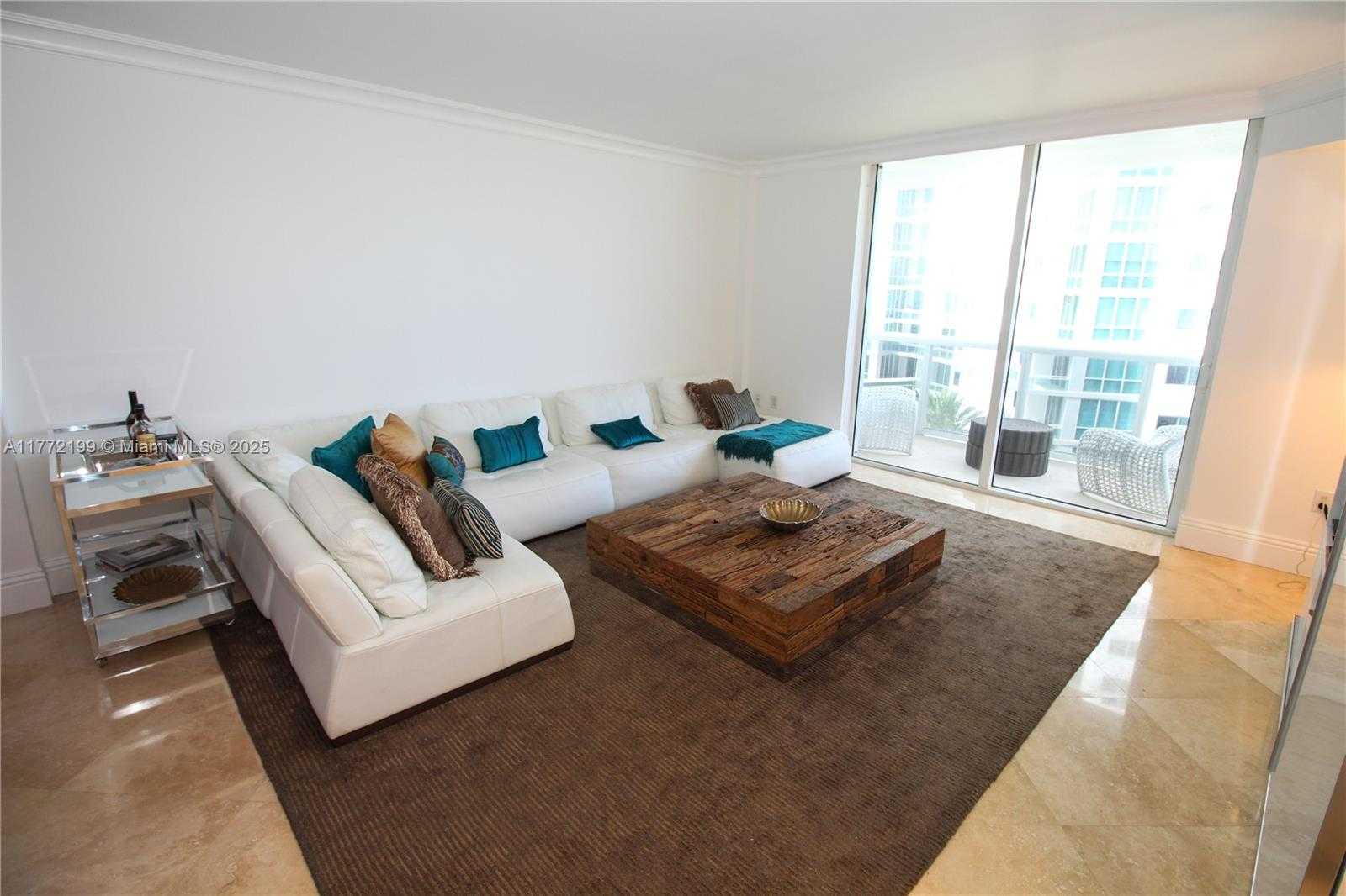 Small Image of 10275 COLLINS AVE #833, Bal Harbour Number 6