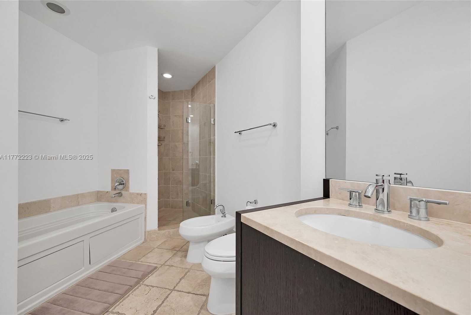 Small Image of 18201 COLLINS AVE #3301A, Sunny Isles Beach Number 22