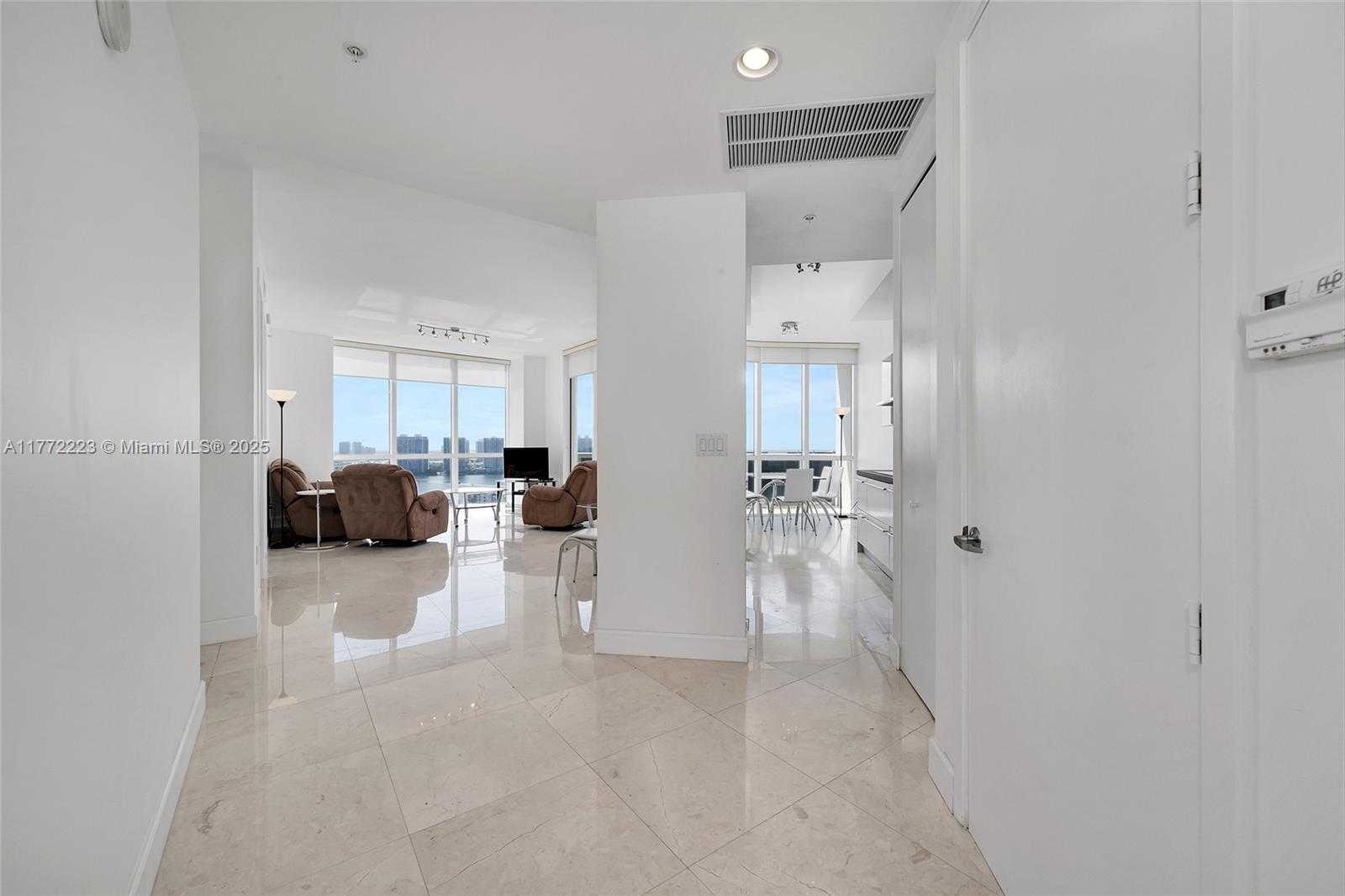 Small Image of 18201 COLLINS AVE #3301A, Sunny Isles Beach Number 5