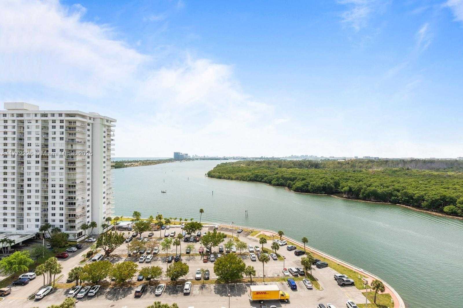 Small Image of 400 KINGS POINT DR #1607, Sunny Isles Beach Number 7