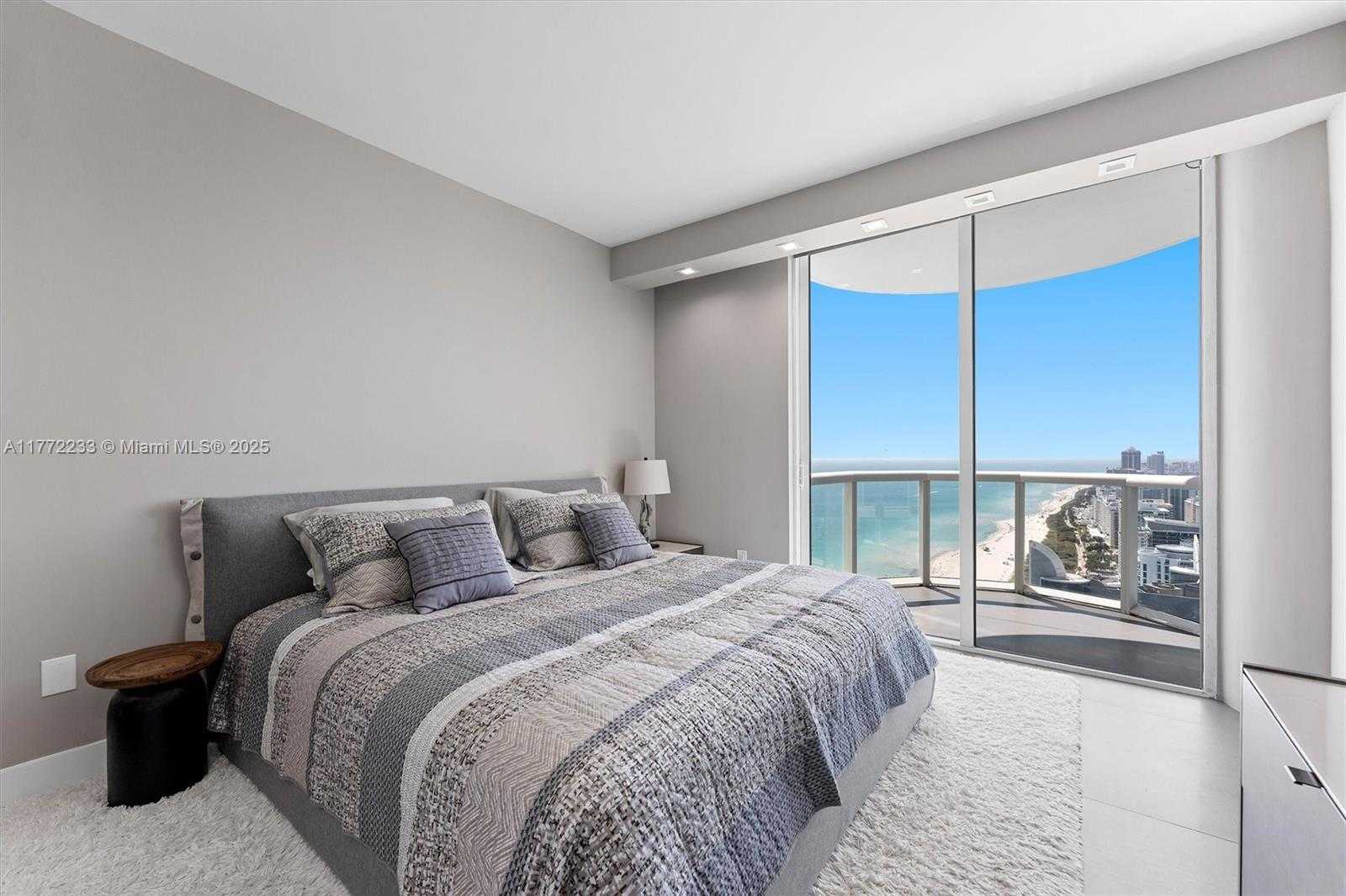 Small Image of 6365 COLLINS AVE #4307, Miami Beach Number 17