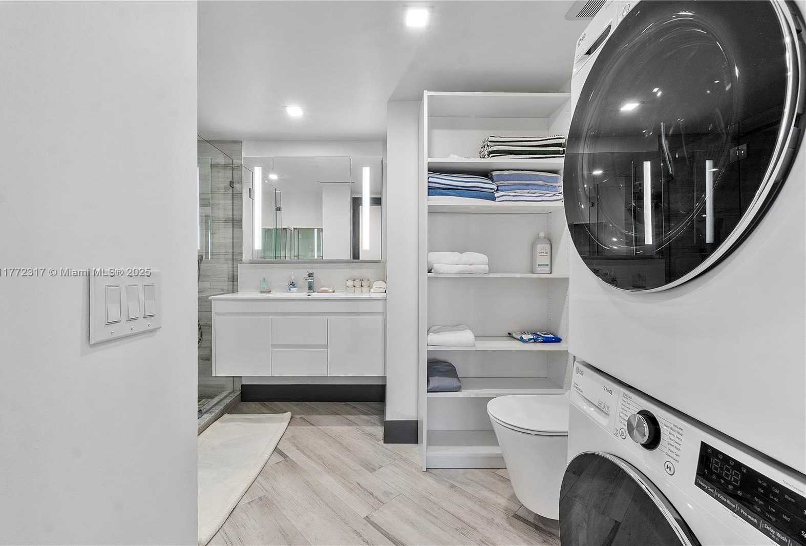 Small Image of 7135 COLLINS AVE #1735, Miami Beach Number 23