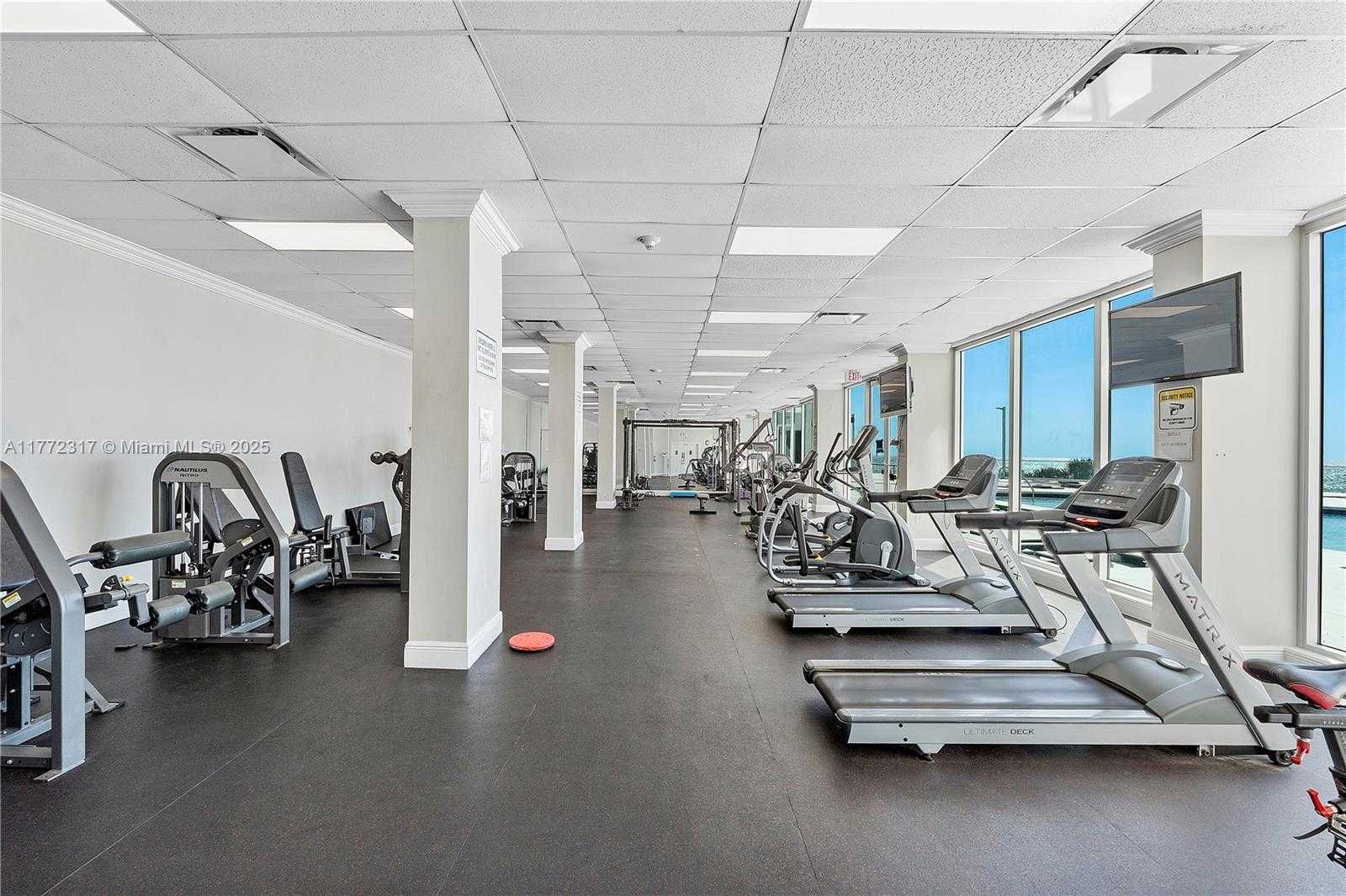 Small Image of 7135 COLLINS AVE #1735, Miami Beach Number 25