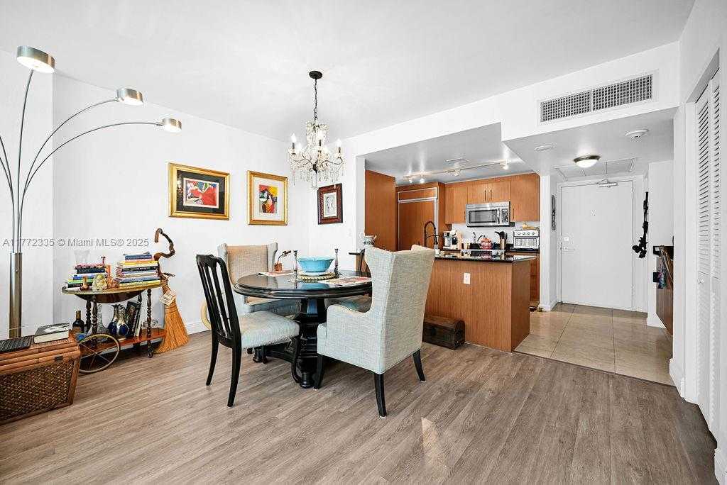 Small Image of 10275 COLLINS AVE #312, Bal Harbour Number 13