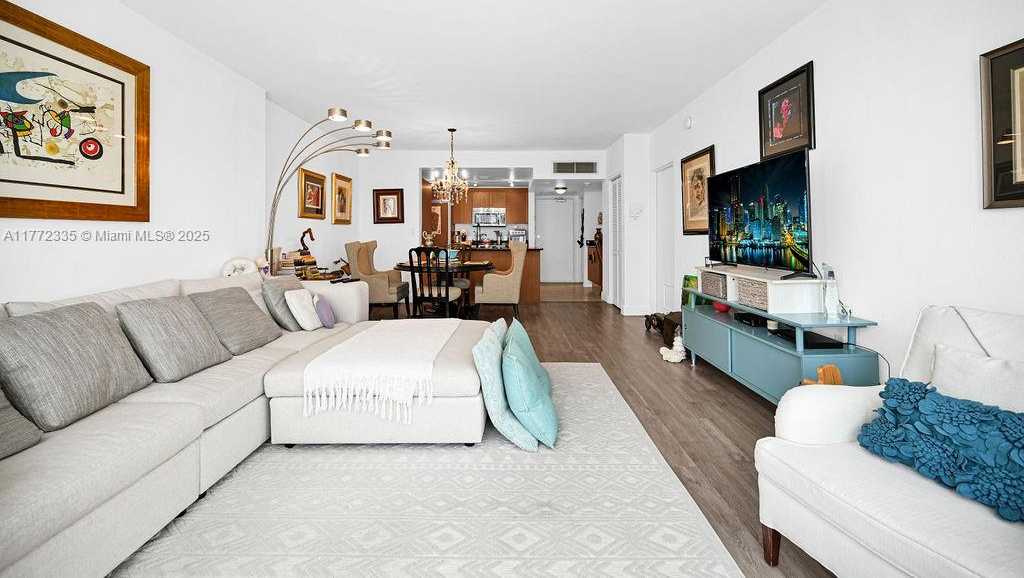 Small Image of 10275 COLLINS AVE #312, Bal Harbour Number 17
