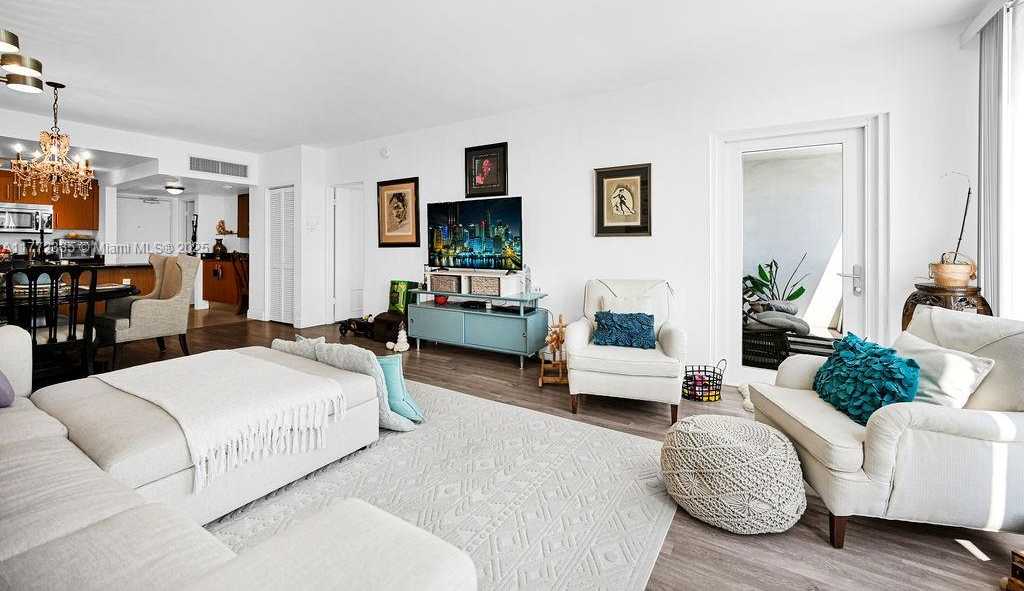 Small Image of 10275 COLLINS AVE #312, Bal Harbour Number 18
