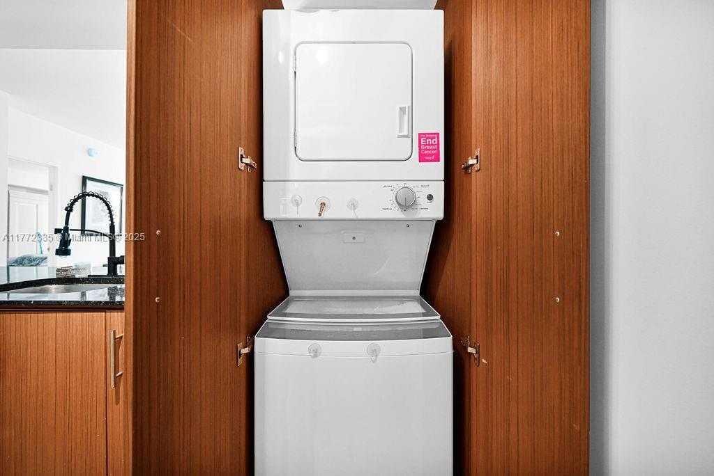 Small Image of 10275 COLLINS AVE #312, Bal Harbour Number 22