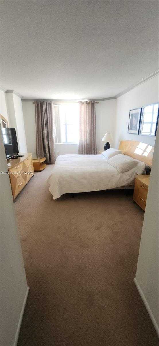 Small Image of 1950 SOUTH OCEAN DR #6G, Hallandale Beach Number 17