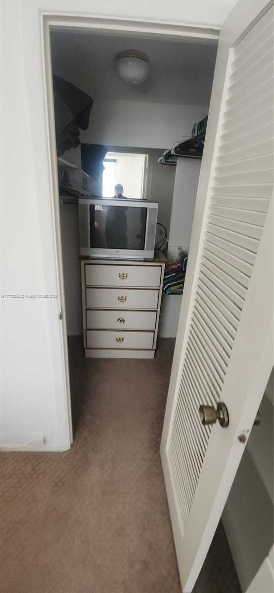 Small Image of 1950 SOUTH OCEAN DR #6G, Hallandale Beach Number 29