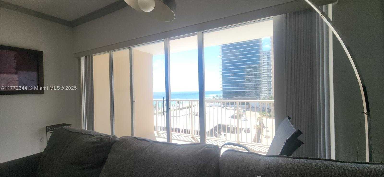 Small Image of 1950 SOUTH OCEAN DR #6G, Hallandale Beach Number 4