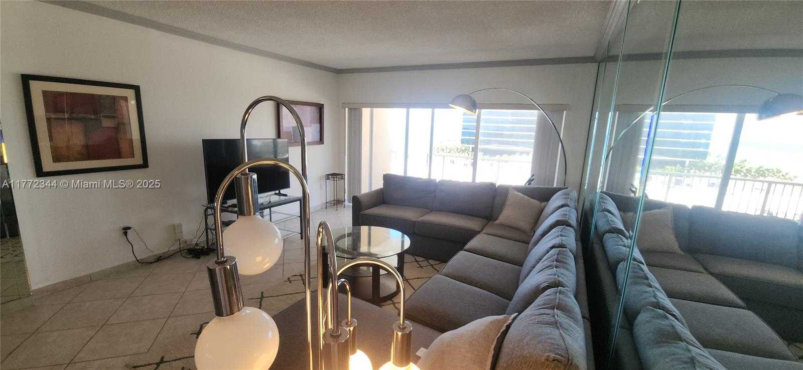 Small Image of 1950 SOUTH OCEAN DR #6G, Hallandale Beach Number 7