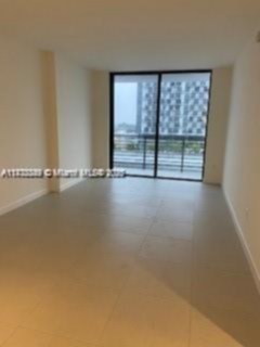 Small Image of 5350 #508, Doral Number 4