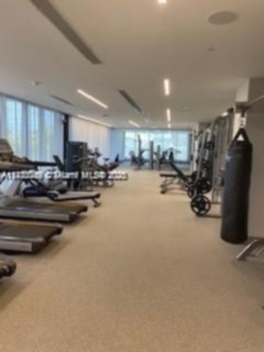 Small Image of 5350 #508, Doral Number 7