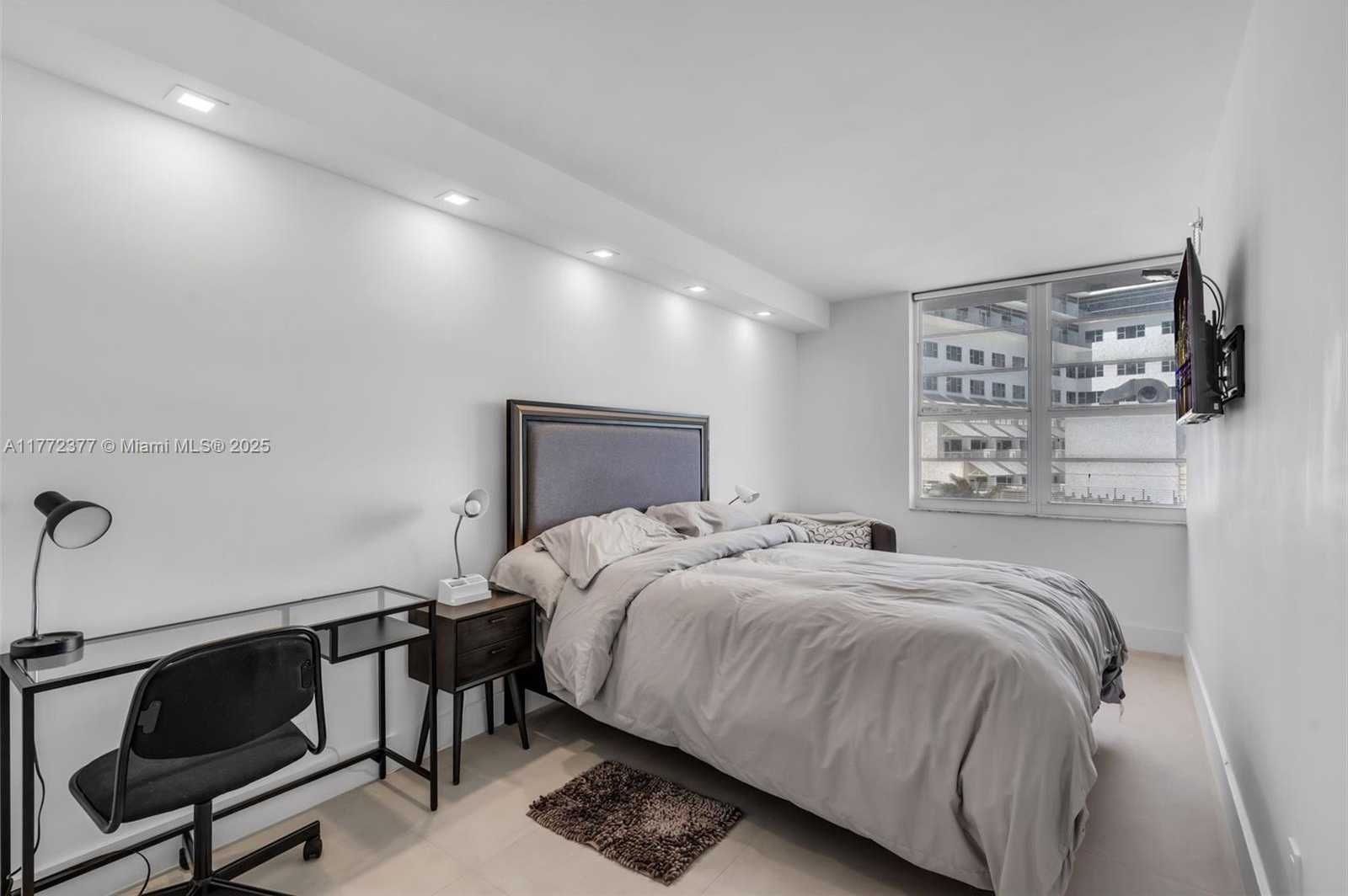 Small Image of 100 LINCOLN RD #539, Miami Beach Number 10