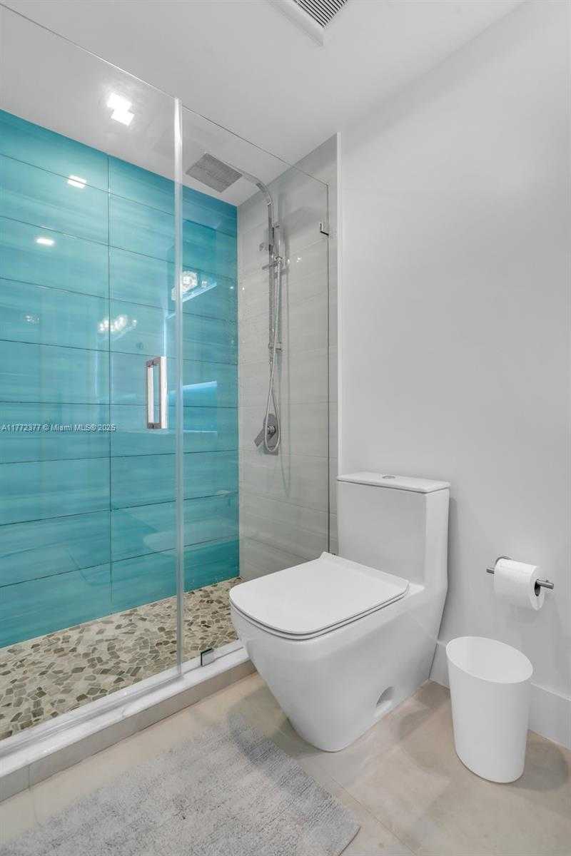 Small Image of 100 LINCOLN RD #539, Miami Beach Number 16