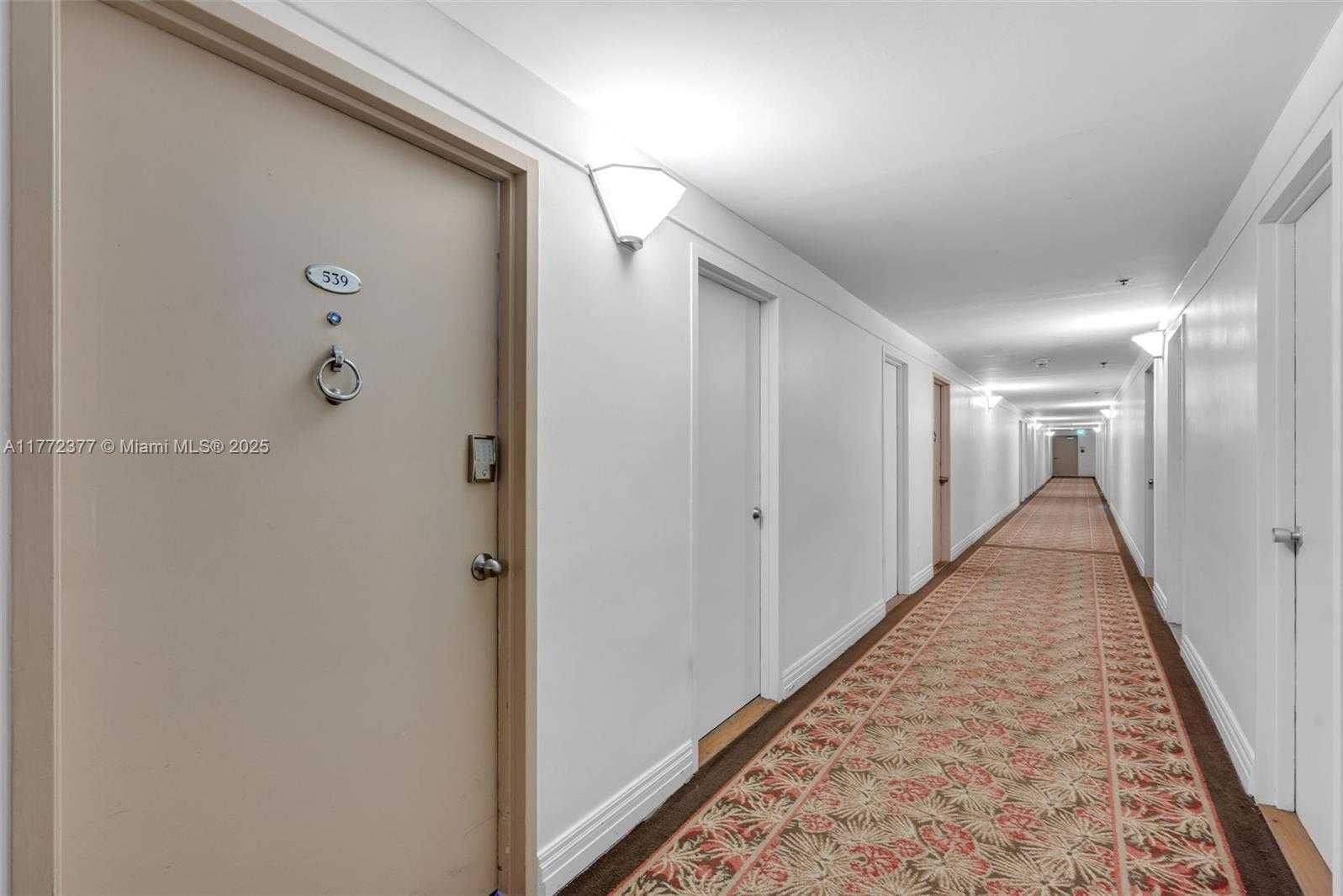 Small Image of 100 LINCOLN RD #539, Miami Beach Number 18