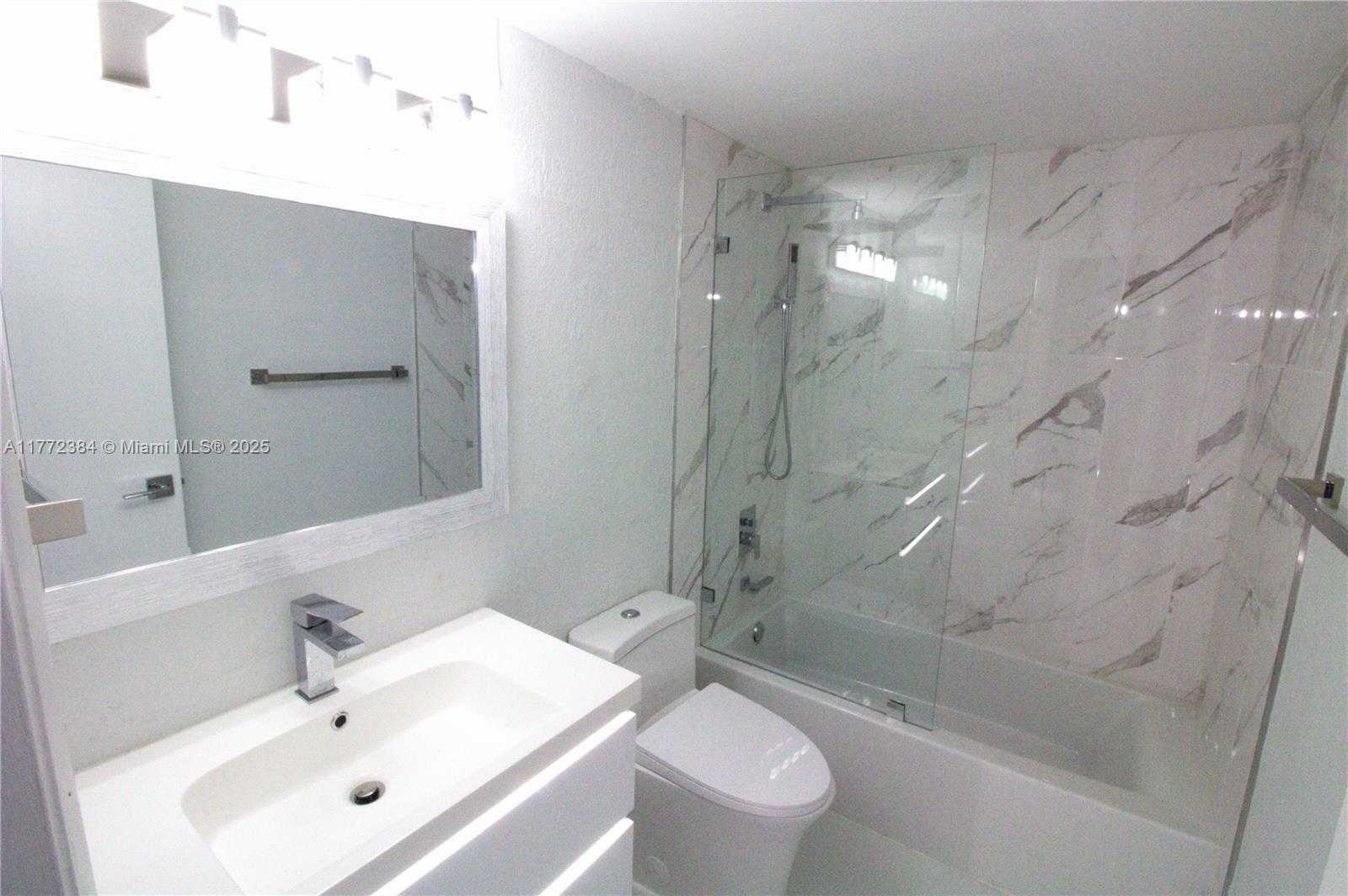 Small Image of 1251 NORTH EAST 108TH ST #405, Miami Number 4