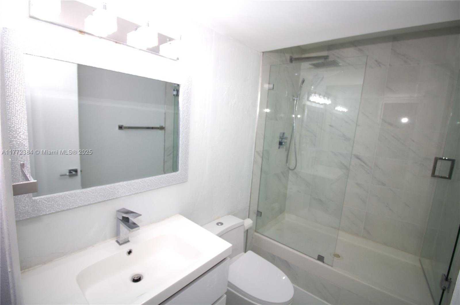 Small Image of 1251 NORTH EAST 108TH ST #405, Miami Number 5
