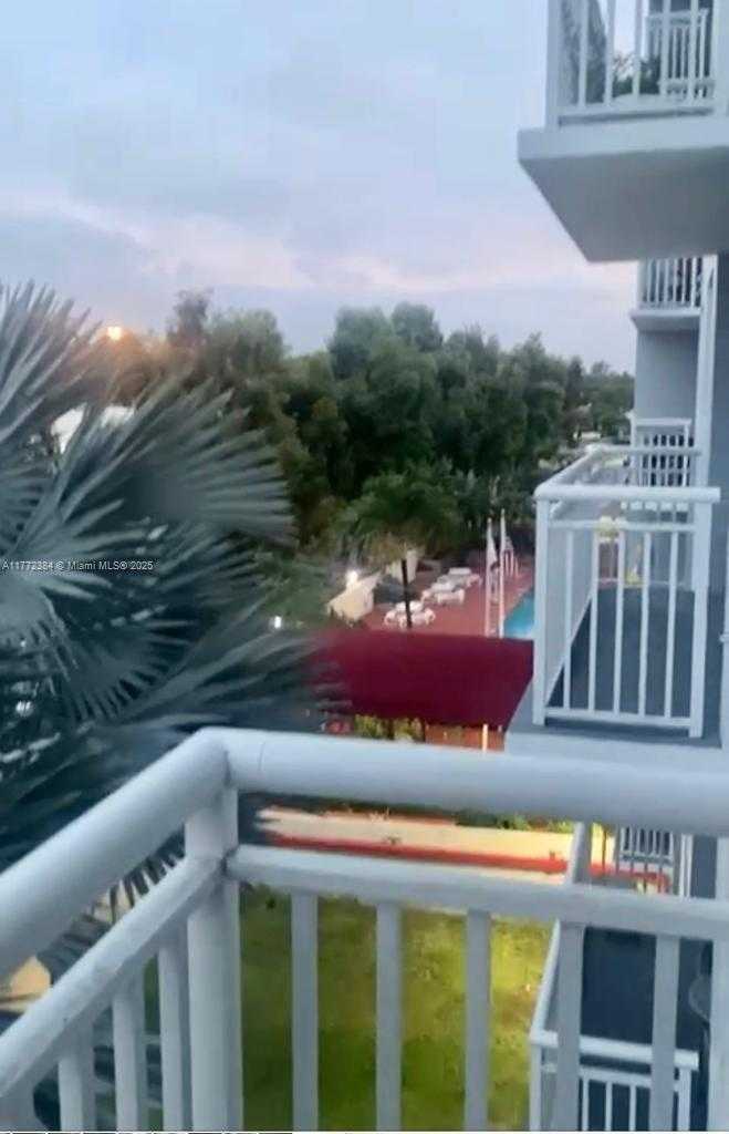 Small Image of 1251 NORTH EAST 108TH ST #405, Miami Number 9