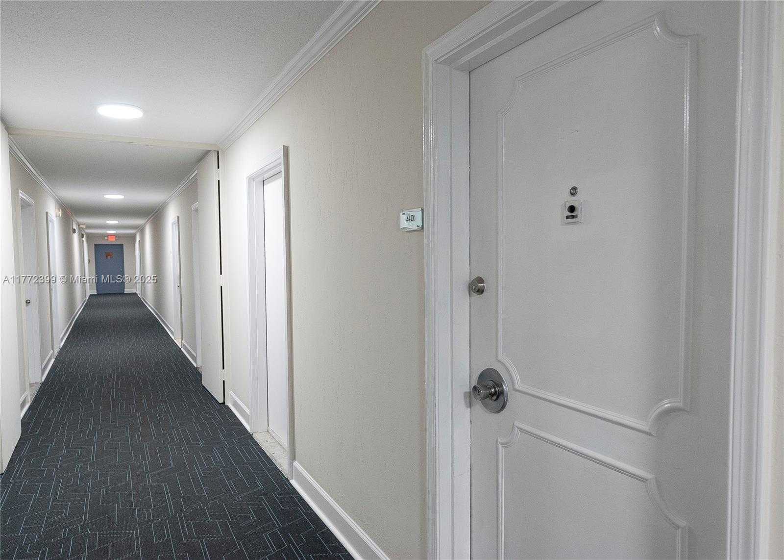 Small Image of 5838 COLLINS AVE #4D, Miami Beach Number 7