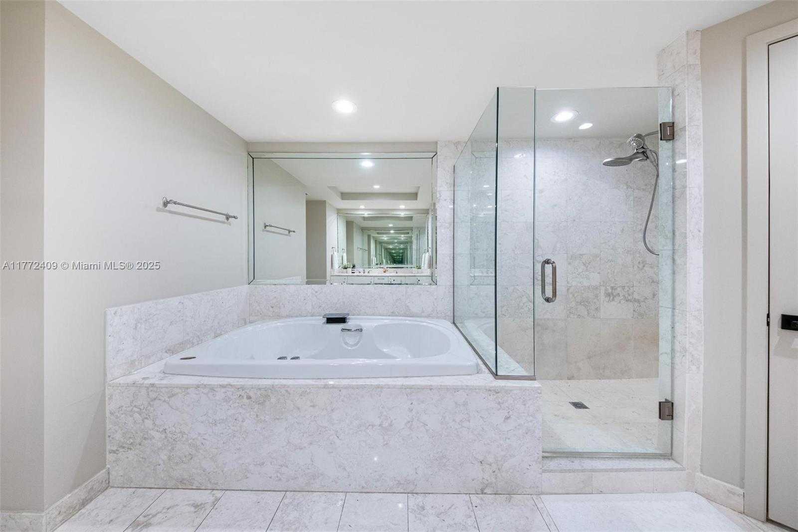 Small Image of 1331 BRICKELL BAY DR #3305, Miami Number 26