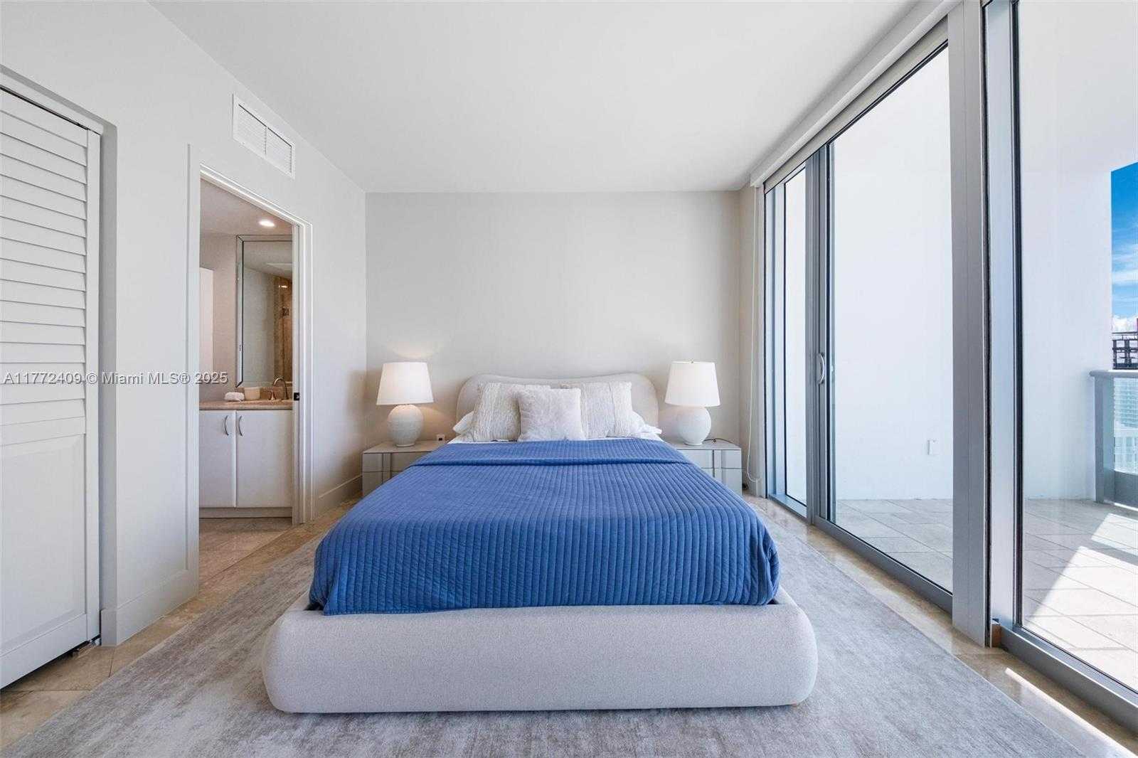 Small Image of 1331 BRICKELL BAY DR #3305, Miami Number 30