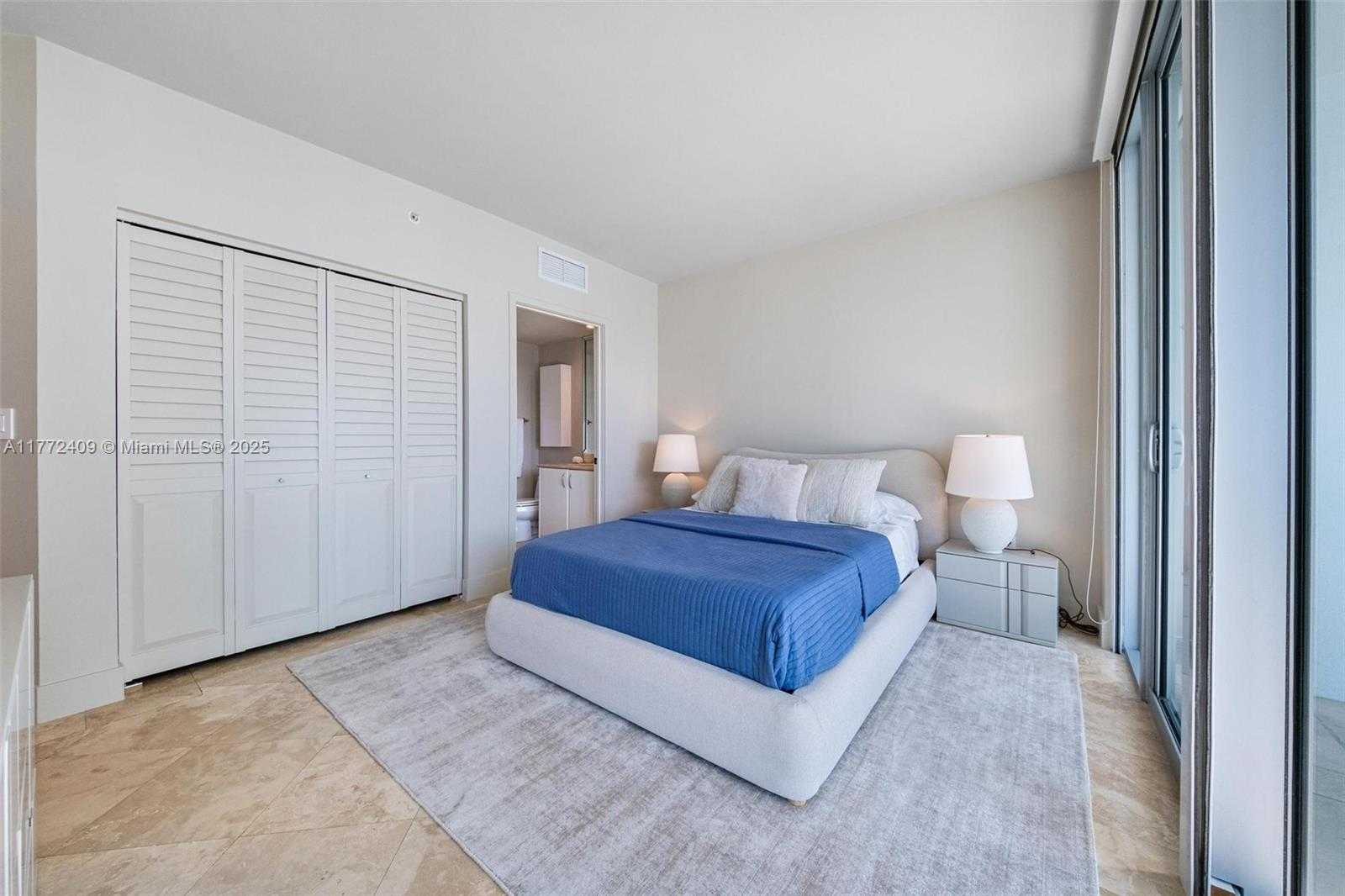 Small Image of 1331 BRICKELL BAY DR #3305, Miami Number 32