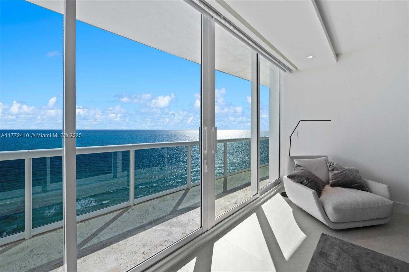 Small Image of 9601 COLLINS AVE #1506, Bal Harbour Number 23