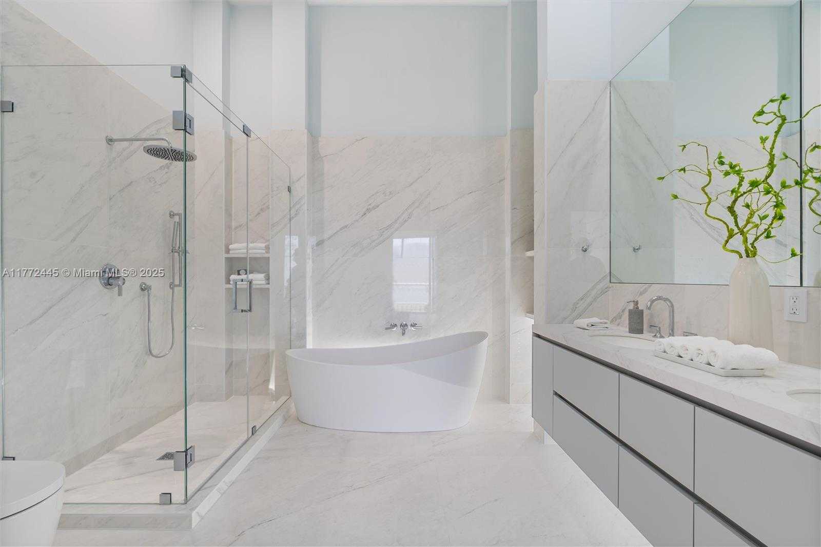 Small Image of 495 BRICKELL AVE #2203, Miami Number 10