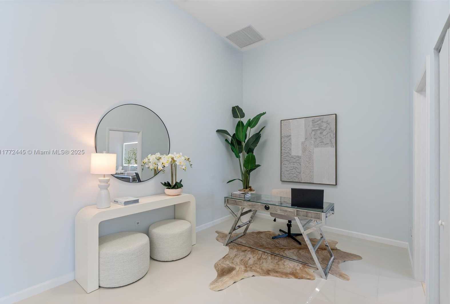 Small Image of 495 BRICKELL AVE #2203, Miami Number 13