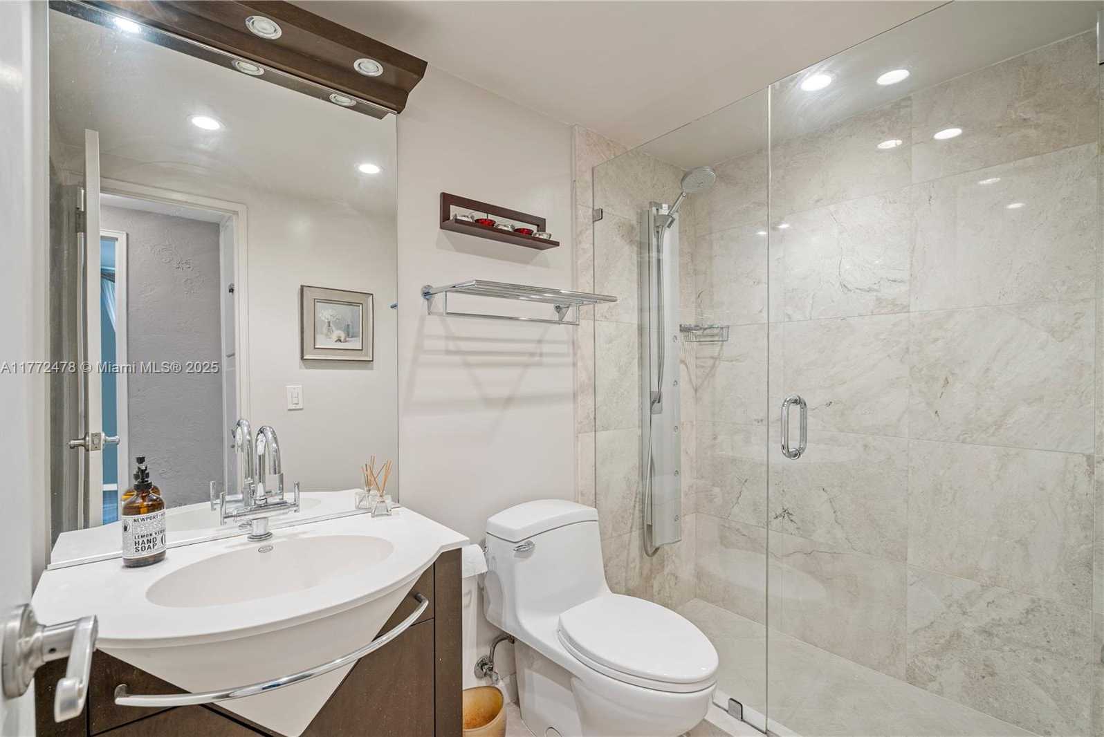 Small Image of 10185 COLLINS AVE #1110, Bal Harbour Number 20
