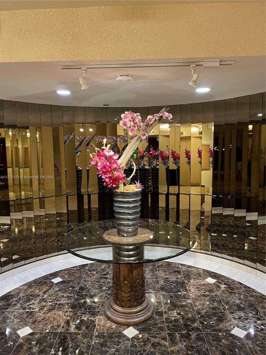 Small Image of 10185 COLLINS AVE #1110, Bal Harbour Number 6