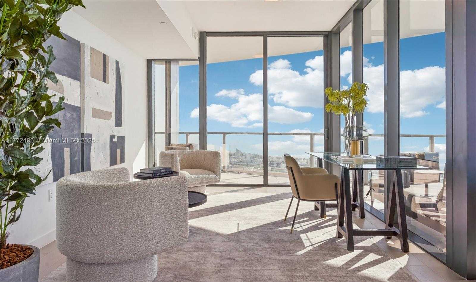 Small Image of 501 WEST AVE #4201/05, Miami Beach Number 19
