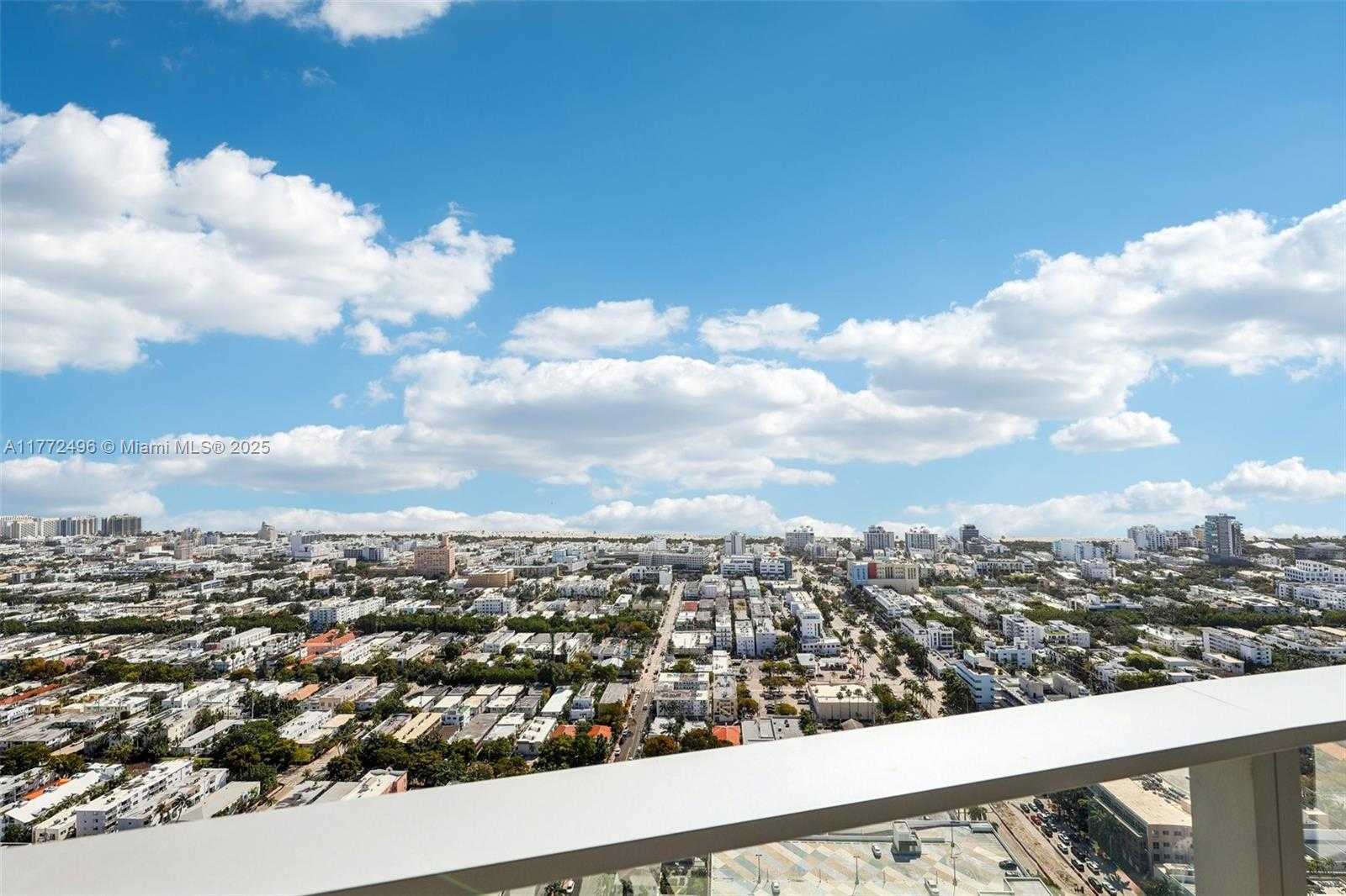 Small Image of 501 WEST AVE #4201/05, Miami Beach Number 53