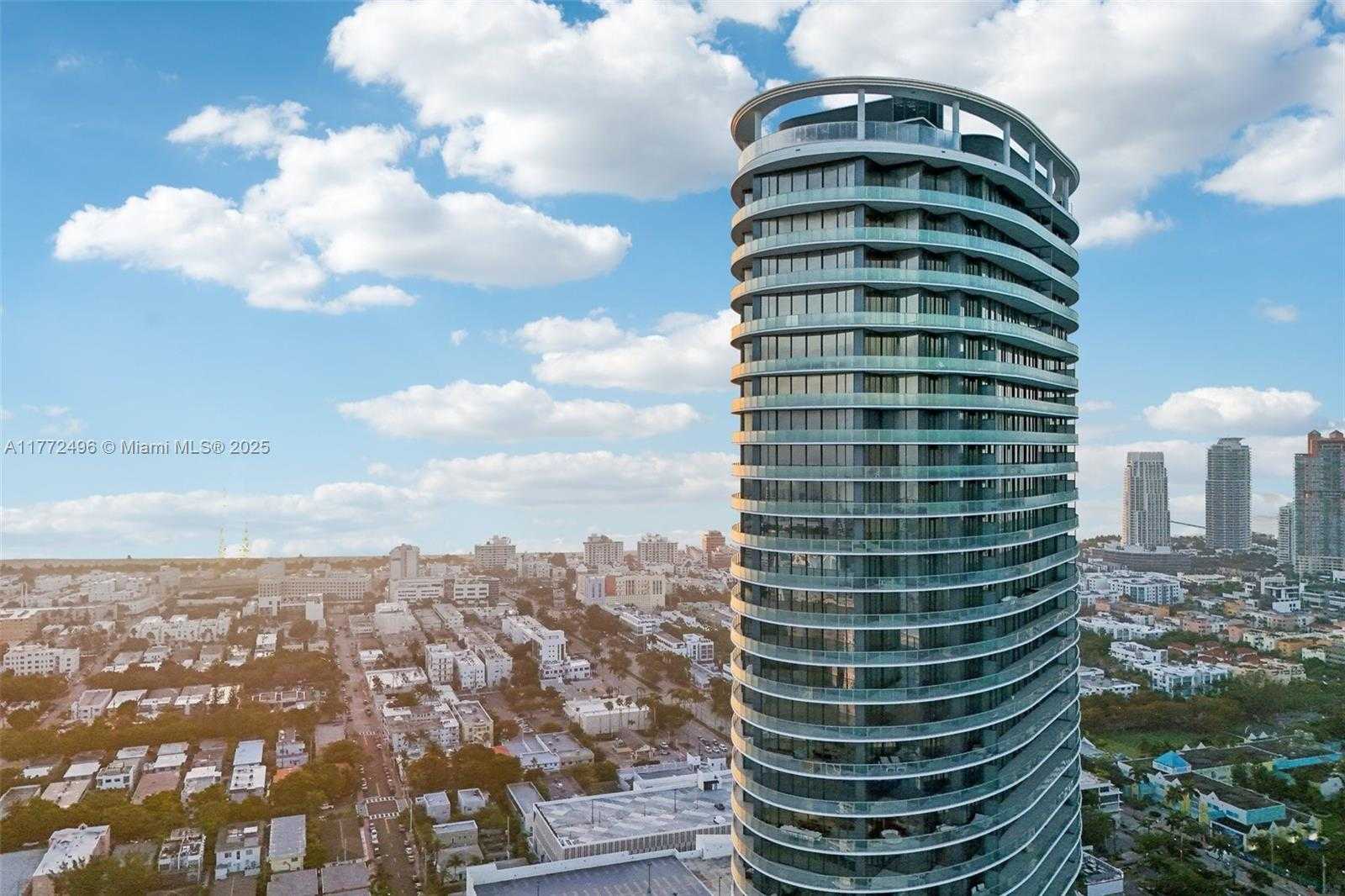 Small Image of 501 WEST AVE #4201/05, Miami Beach Number 56