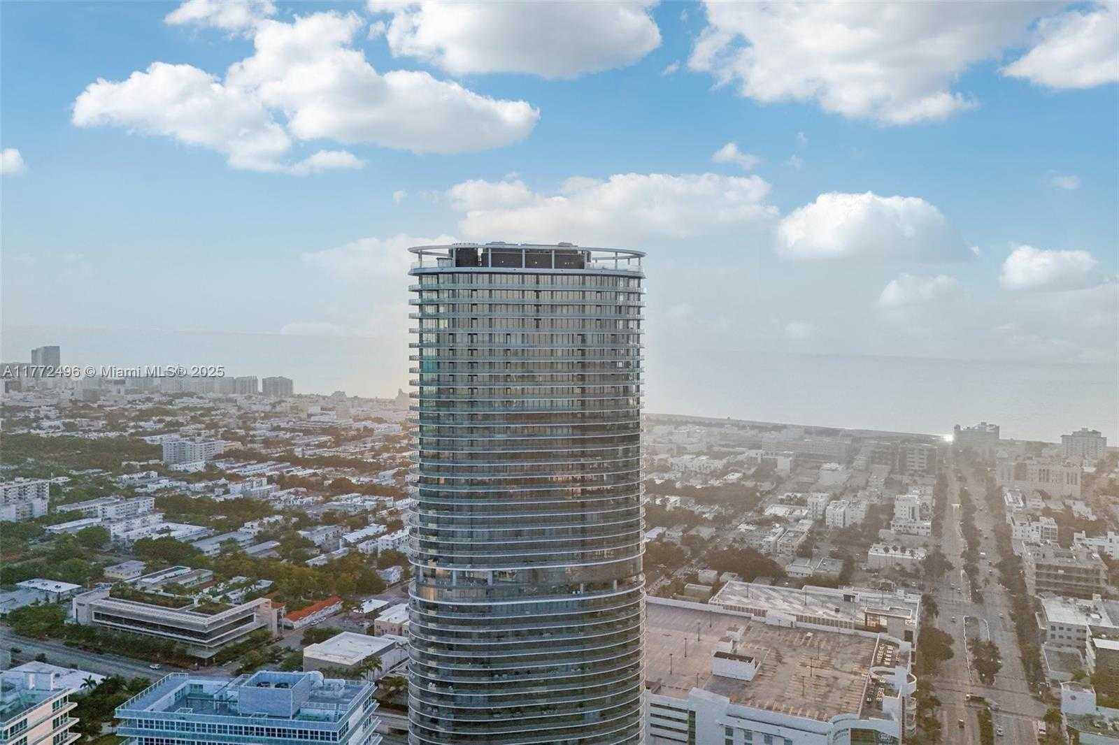 Small Image of 501 WEST AVE #4201/05, Miami Beach Number 59