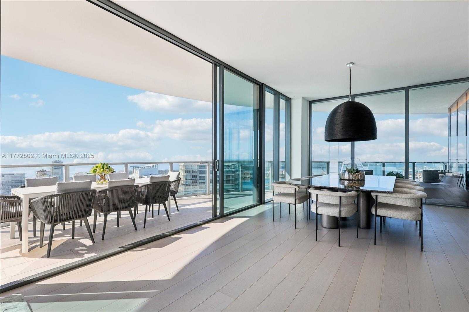 Small Image of 500 ALTON RD #4201.05, Miami Beach Number 45