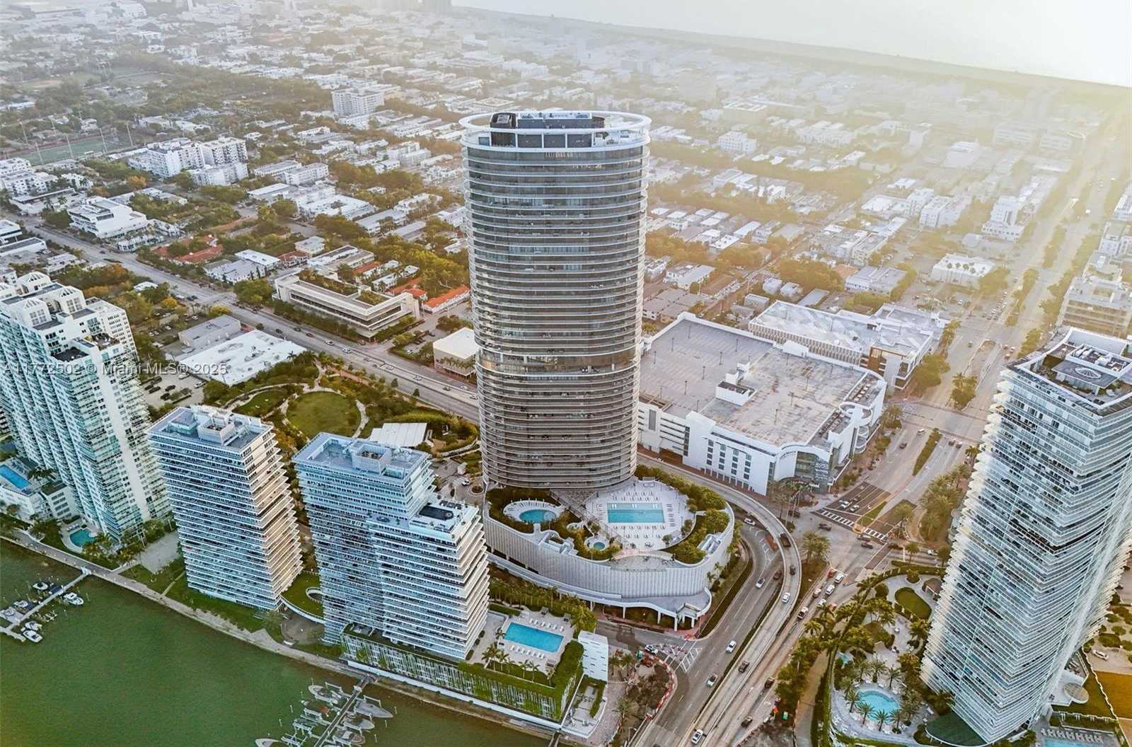 Small Image of 500 ALTON RD #4201.05, Miami Beach Number 55