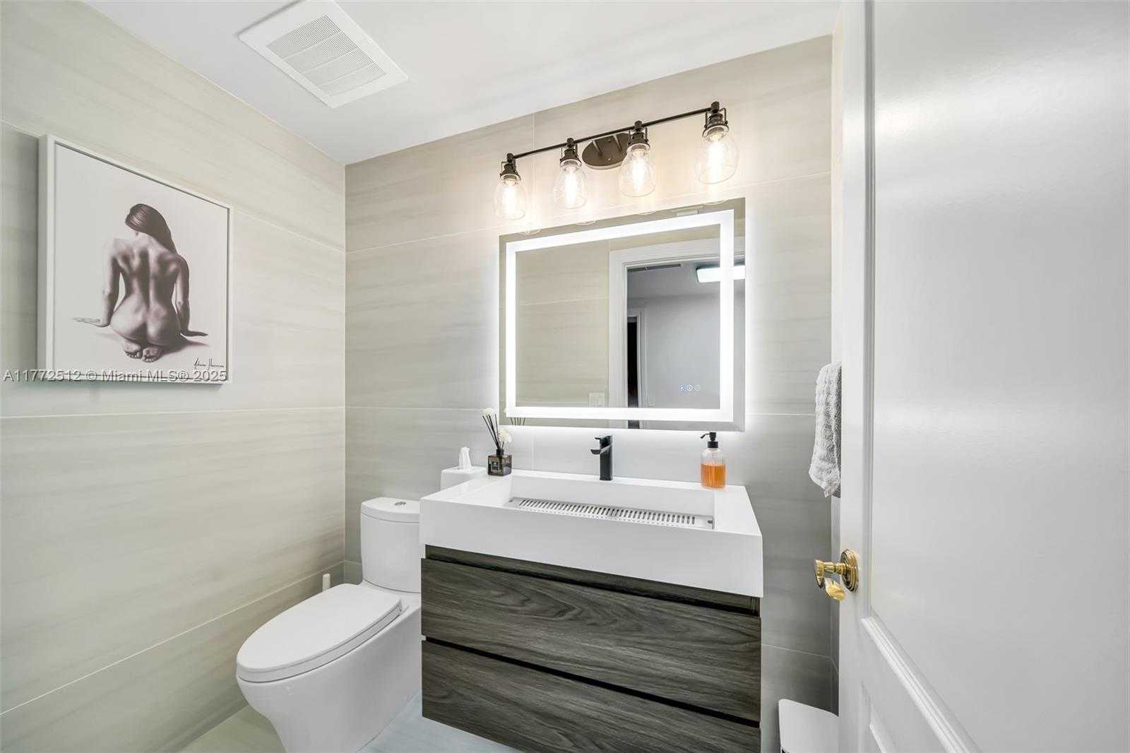 Small Image of 3501 NORTH OCEAN DR #6G, Hollywood Number 27