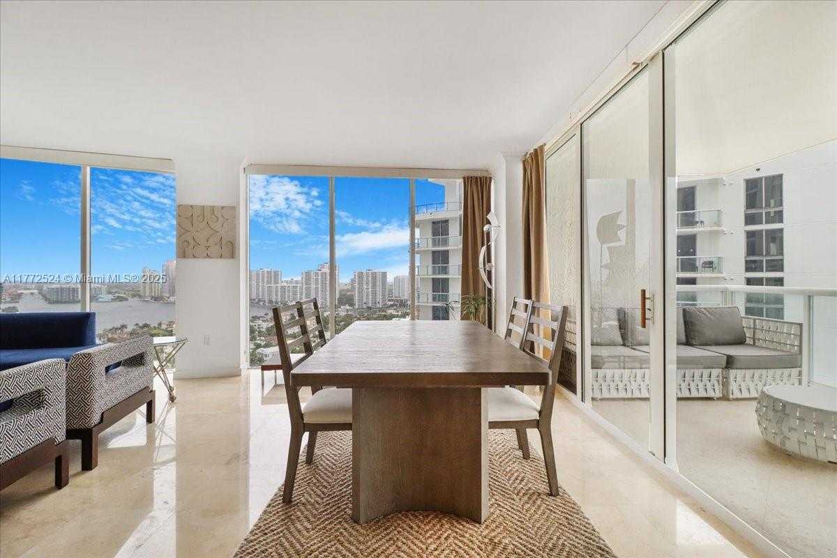 Small Image of 18671 COLLINS AVE #2404, Sunny Isles Beach Number 10