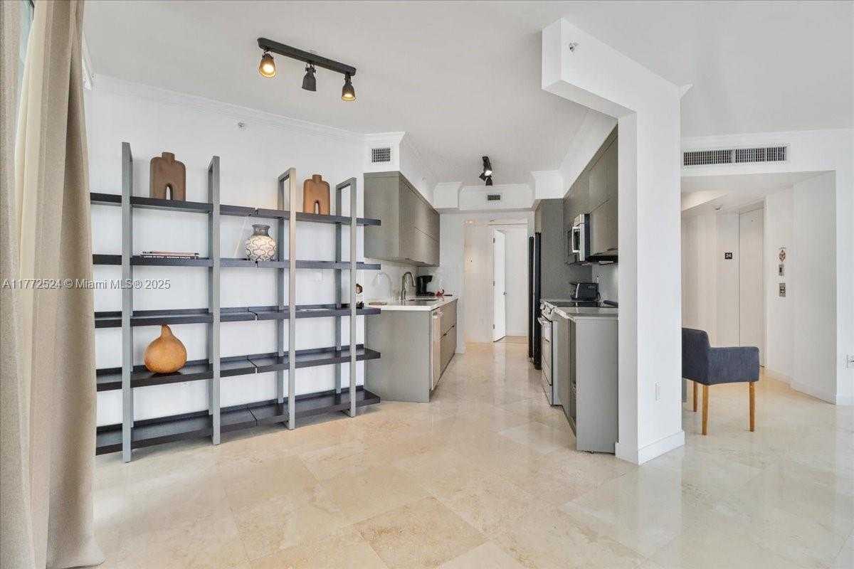 Small Image of 18671 COLLINS AVE #2404, Sunny Isles Beach Number 13
