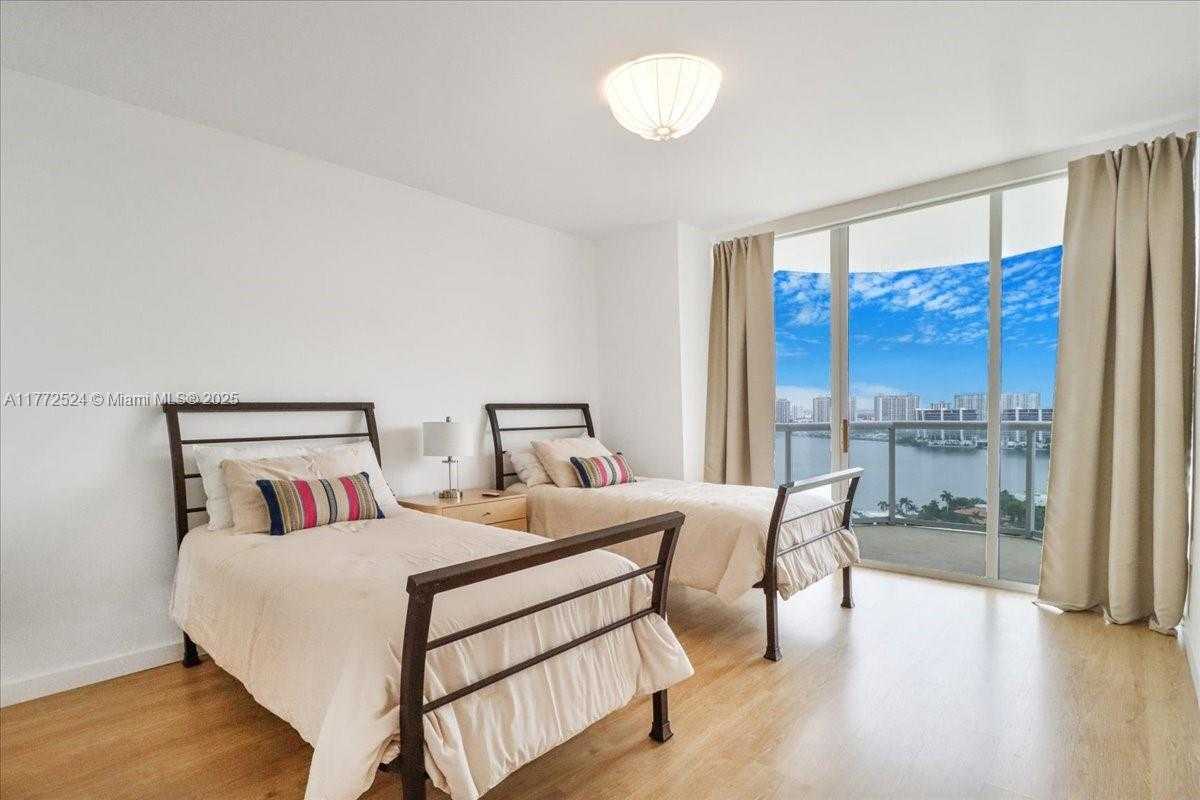 Small Image of 18671 COLLINS AVE #2404, Sunny Isles Beach Number 26
