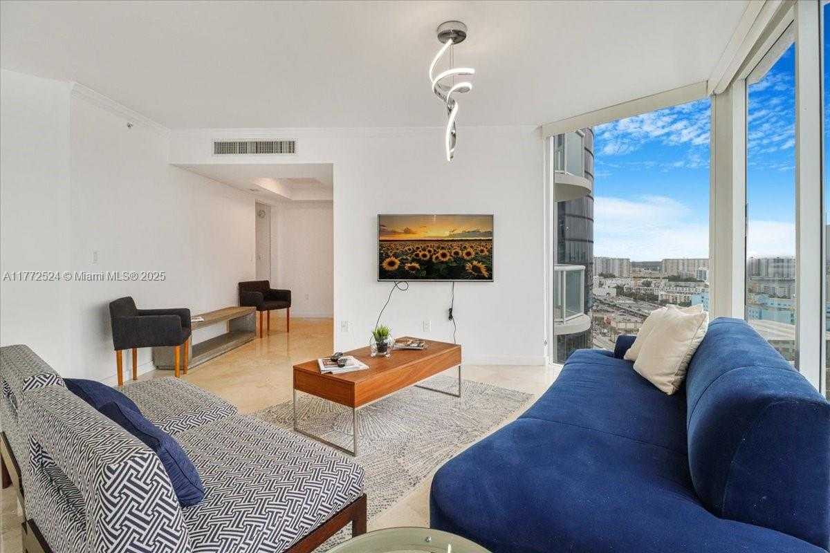 Small Image of 18671 COLLINS AVE #2404, Sunny Isles Beach Number 4