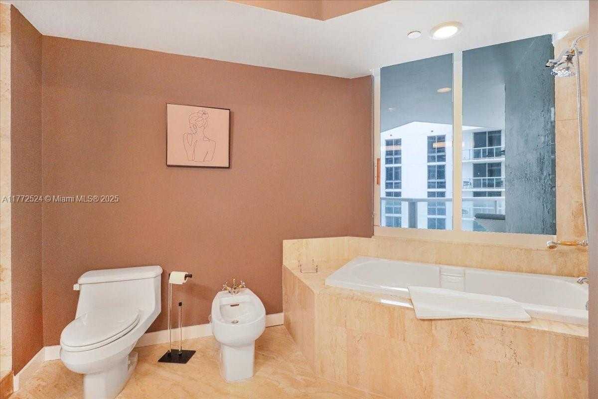 Small Image of 18671 COLLINS AVE #2404, Sunny Isles Beach Number 51