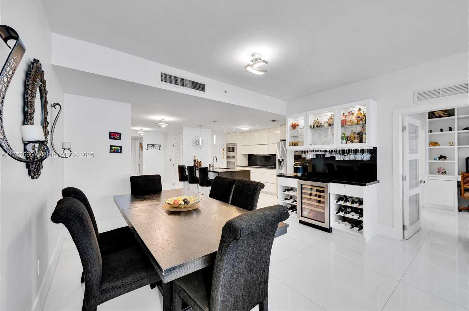 Small Image of 600 NE 27TH ST #2603, Miami Number 12