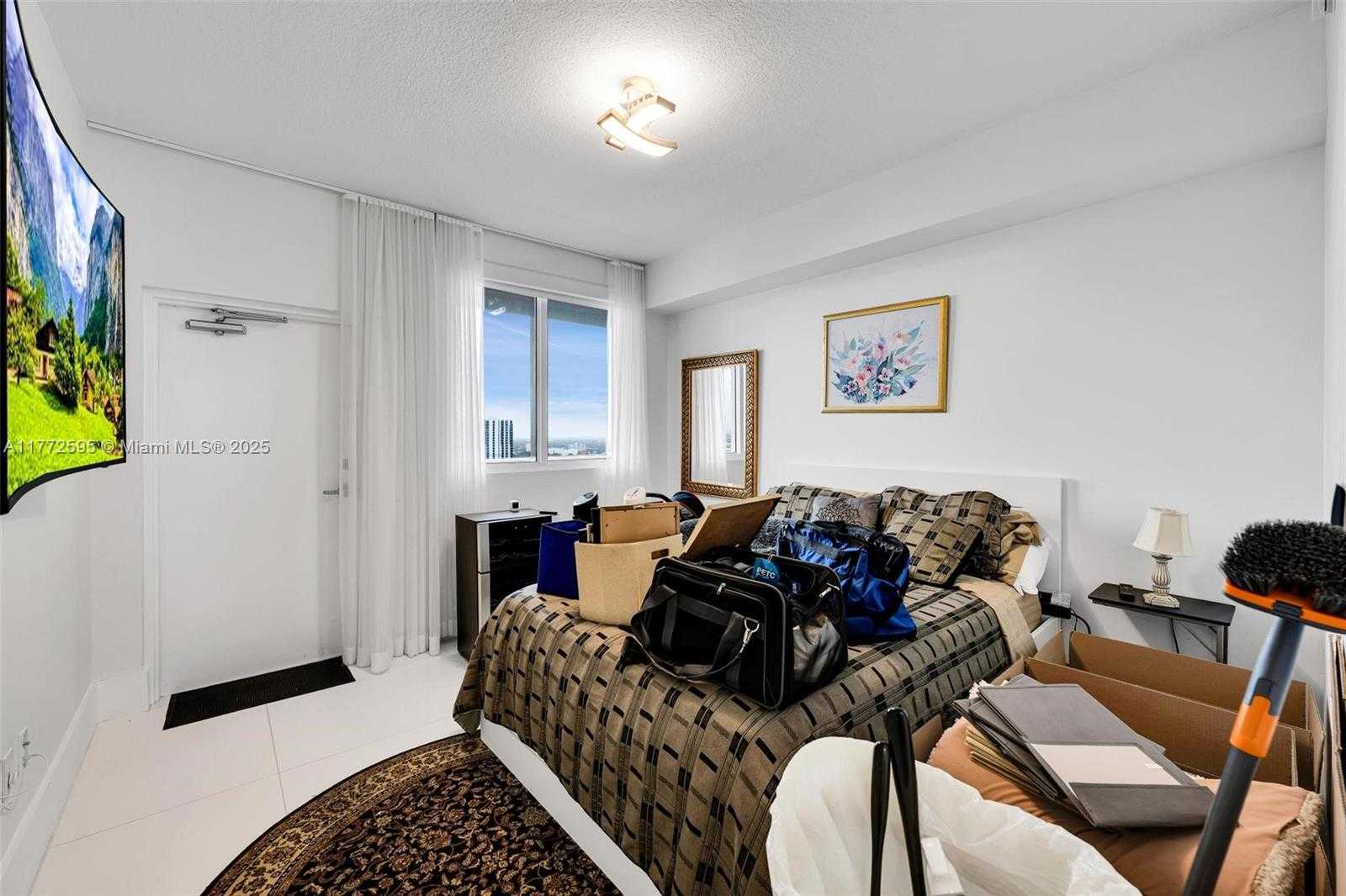 Small Image of 600 NE 27TH ST #2603, Miami Number 16